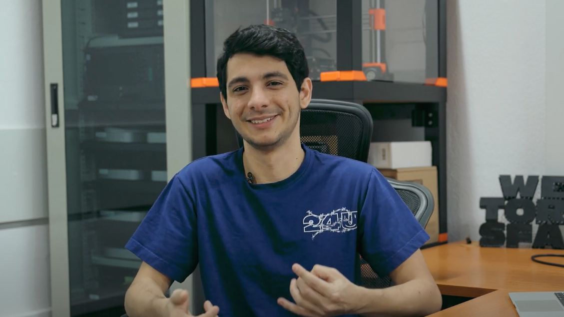     Derek Jirsa, Junior Claris FileMaker vývojář<br>24U s.r.o.
